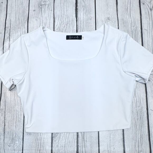 T-Shirt and Tank Top Lot All fit like size Medium - Picture 3 of 5